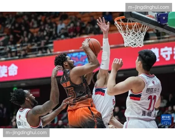 广州朗肽海本限制中距离命中率出色 防守策略针对性明显