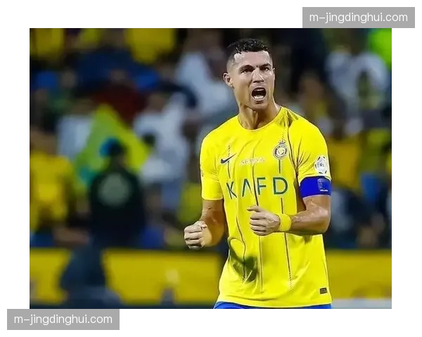 戴维森八十二分钟绝杀制胜 助西海岸拿下赛季关键三分